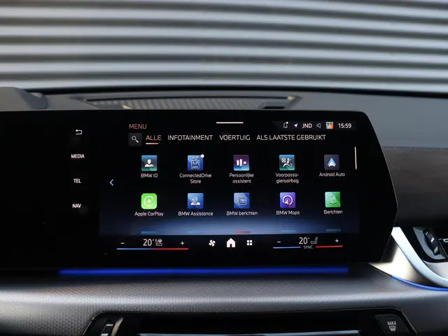 BMW X2 sDrive20i 2026 Benzine 25