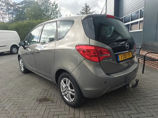 Opel Meriva 1.4 Berlin 2014 Benzine 7