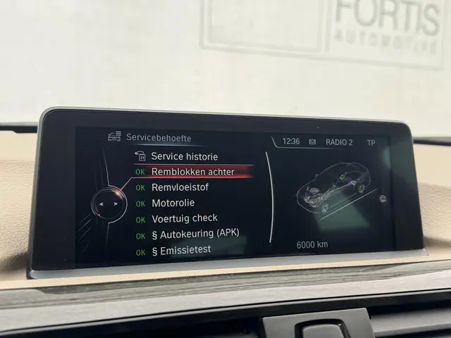 BMW 3 Serie 316i Executive Sport 2014 Benzine 30