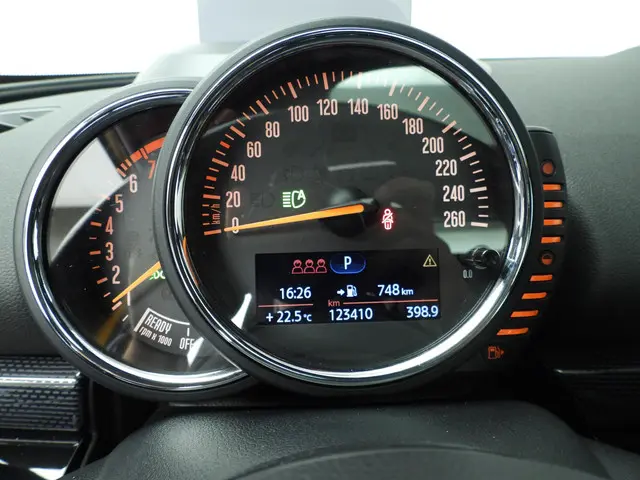 MINI Clubman Cooper S 2016 Benzine 12
