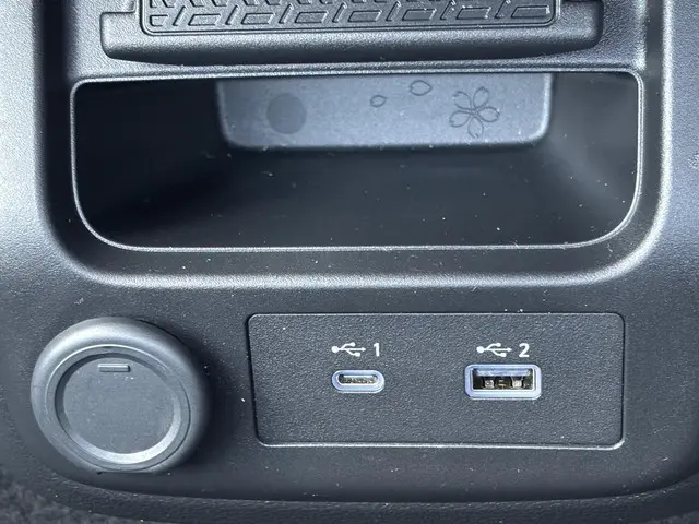 Nissan ARIYA Evolve 87 kWh 2022 Elektrisch 27