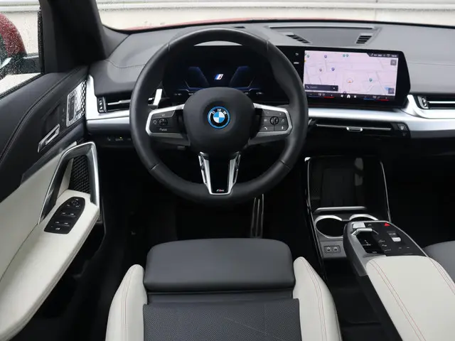 BMW iX2 eDrive20 2025 Elektrisch 9