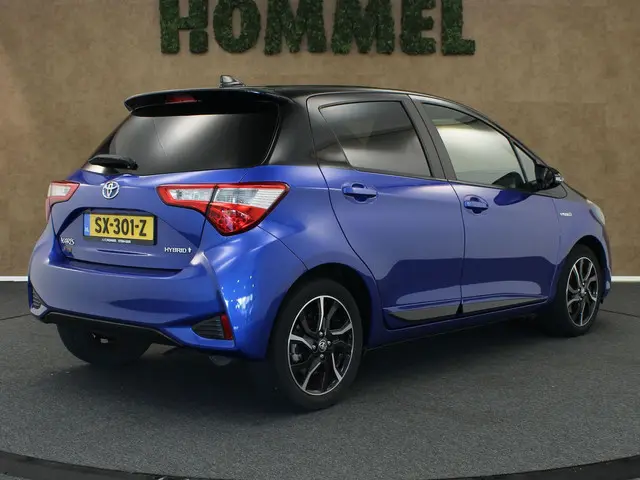 Toyota Yaris 2