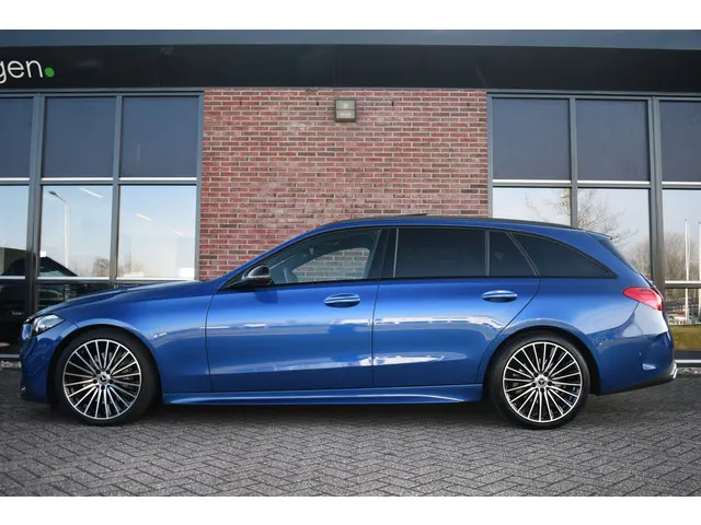 Mercedes-Benz C-Klasse Estate 200 AMG Line 2021 Benzine 42