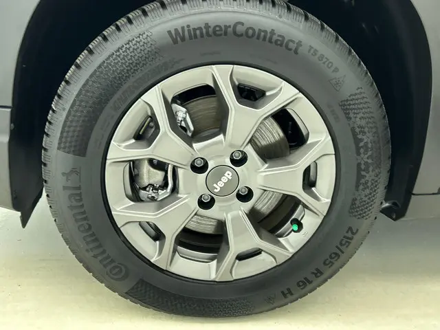 Jeep Avenger Longitude 54 kWh 2023 Elektrisch 15