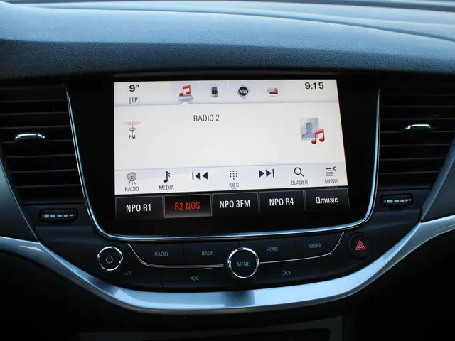 Opel Astra 1.4 150PK Automaat Business+ 2016 Benzine 18