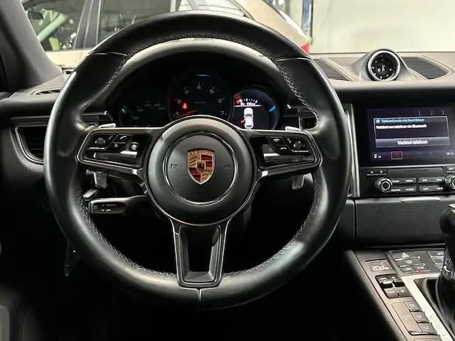 Porsche Macan 2.0 2018 Benzine 17