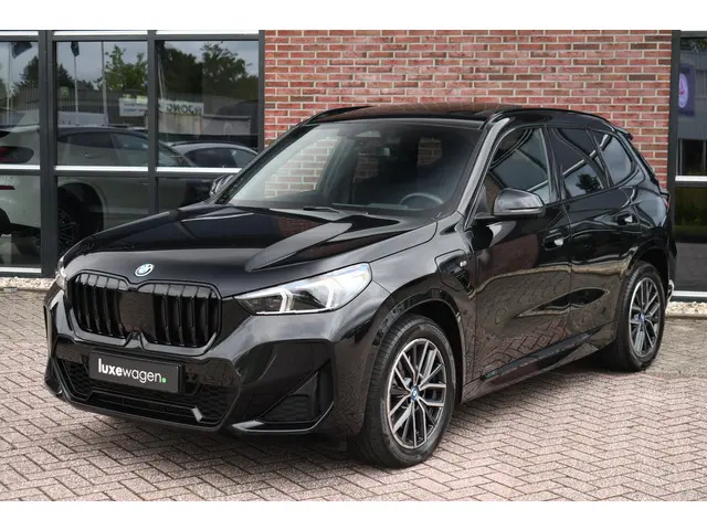 BMW X1 xDrive25e M-Sport 2023 Hybride Benzine 63