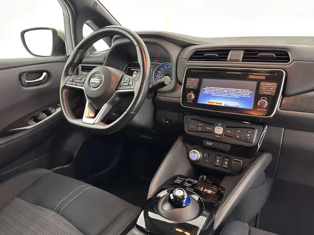 Nissan Leaf 2.ZERO EDITION 40 kWh 2018 Elektrisch 7