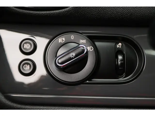 MINI Countryman Mini 1.5 Cooper Chili 2017 Benzine 32