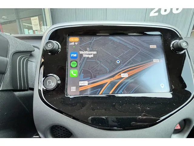 Toyota Aygo 1.0 VVT-i x-play 2020 Benzine 20