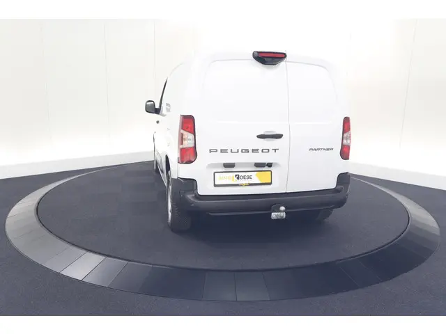 Peugeot Partner 1.5 BlueHDi 100 S&S L1 2024 Diesel 11