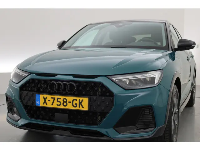 Audi A1 Citycarver 35 TFSI Aut. 150pk 2021 Benzine 26