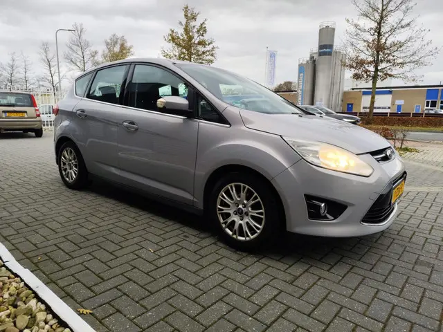 Ford C-MAX 1.6 EcoBoost Titanium 2012 Benzine 3