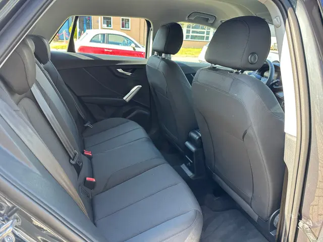Audi Q2 35 TFSI Sport 2024 Benzine 18