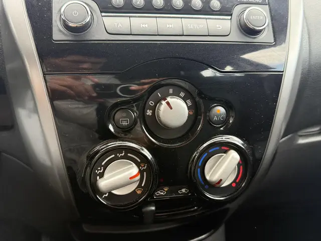 Nissan Note 1.2 Acenta 2013 Benzine 12
