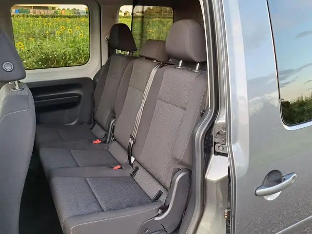 Volkswagen Caddy 1.0 TSI Comfortline 2020 Benzine 23