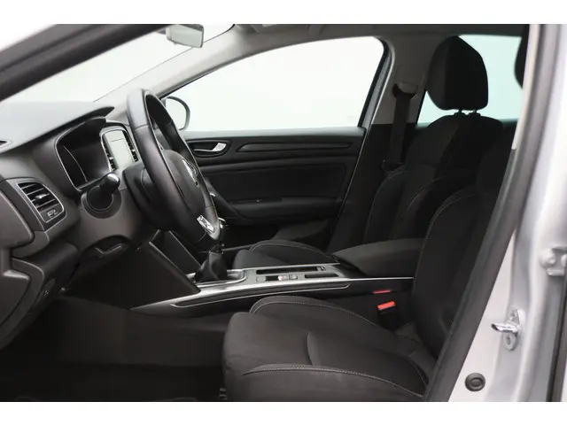 Renault Mégane Estate 1.3 TCe Limited 2019 Benzine 11