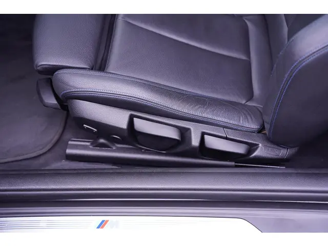 BMW 4 Serie Coupe 420d X-Drive M Sport 2019 Diesel 32