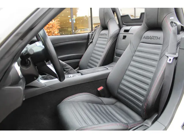 Abarth 124 Spider 1.4 Turbo 2017 Benzine 4