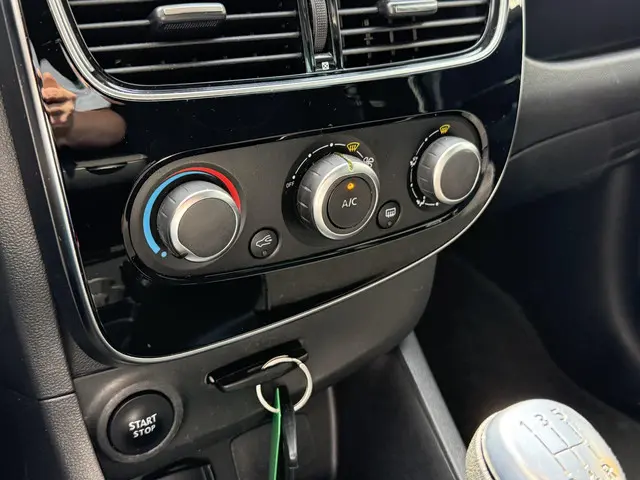 Renault Clio 0.9 TCe Limited 2018 Benzine 20