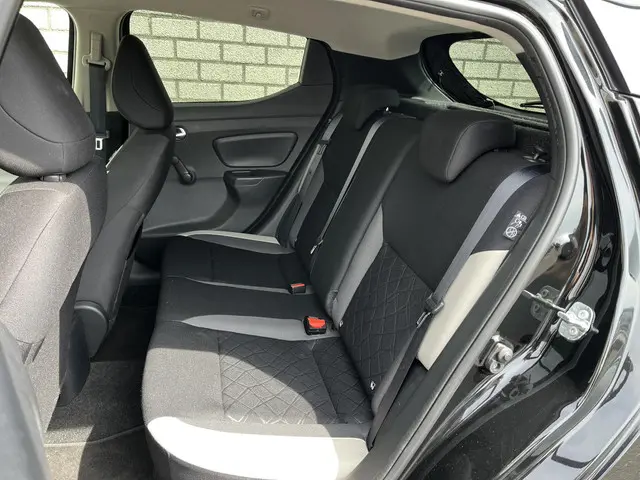 Nissan Micra 0.9 IG-T N-Connecta 2018 Benzine 8