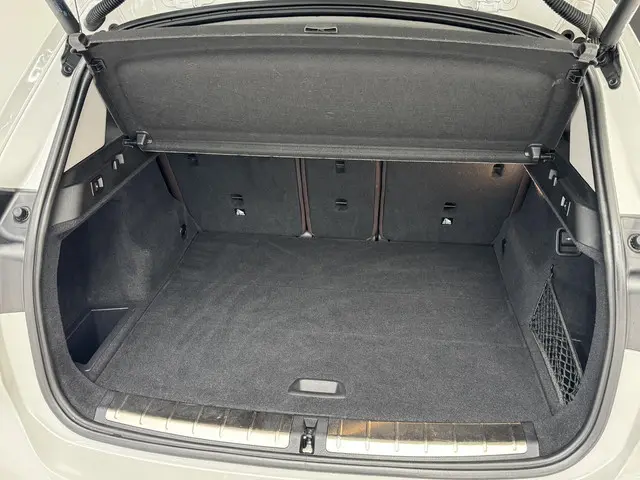 BMW X1 sDrive20i High Executive 2018 Benzine 9