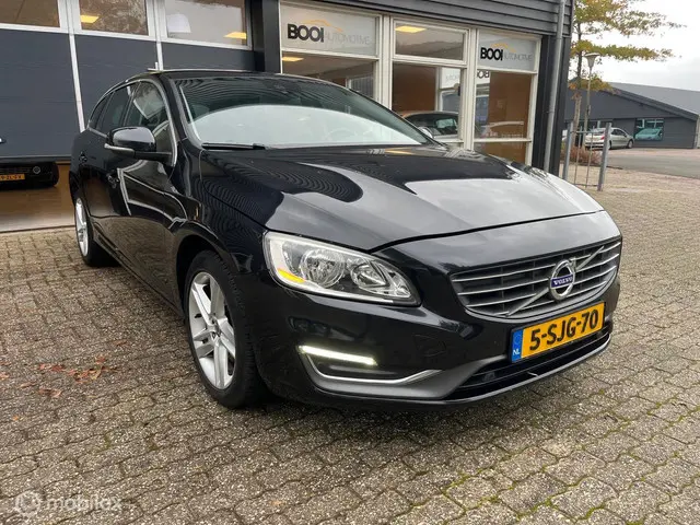 Volvo V60 1.6 D2 Summum 2013 Diesel 9