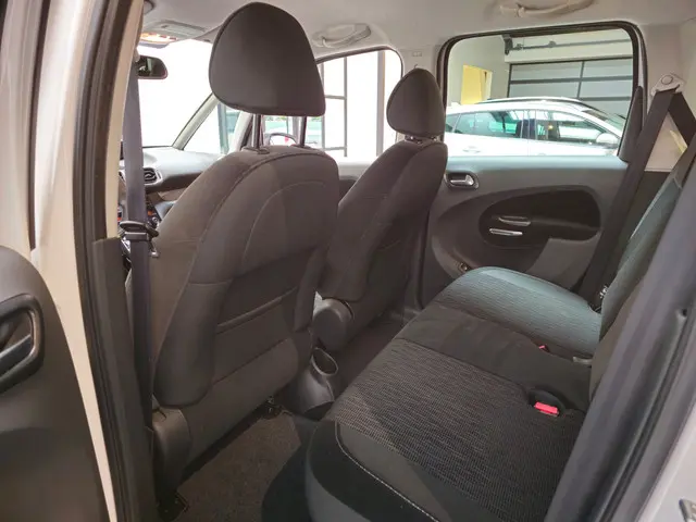 Citroën C3 Picasso 1.2 PureTech Exclusive 2015 Benzine 16