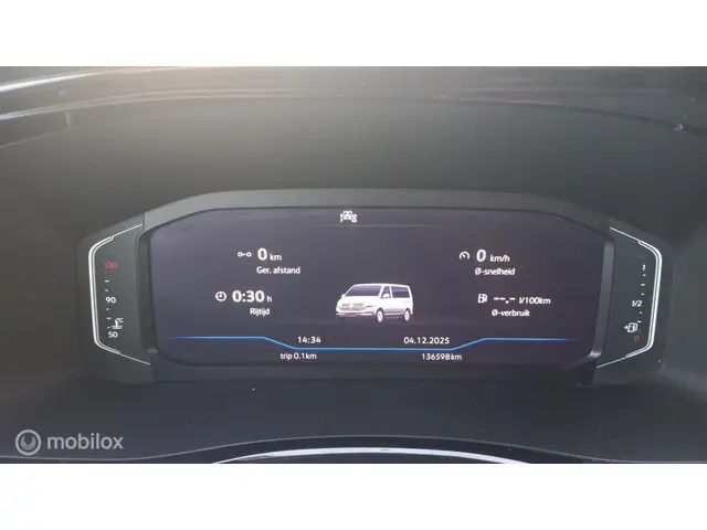 Volkswagen Transporter 2.0 TDI L2H1 30 DC 2021 Diesel 20