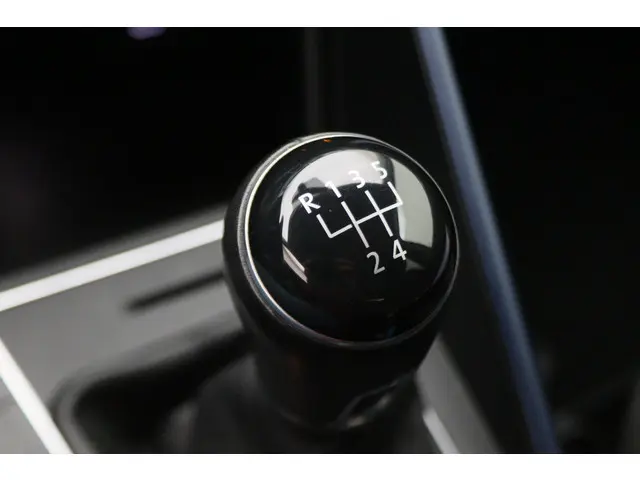 Volkswagen Polo 1.0 TSI Highline 2021 Benzine 46