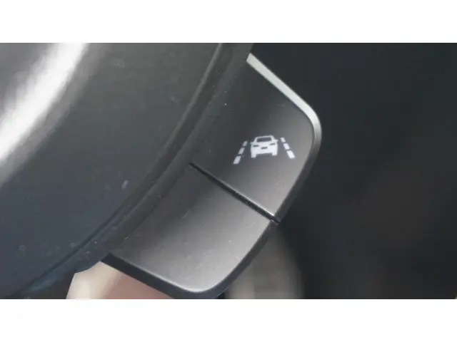 Suzuki Swift 1.4 Sport Smart Hybrid 2023 Benzine 24