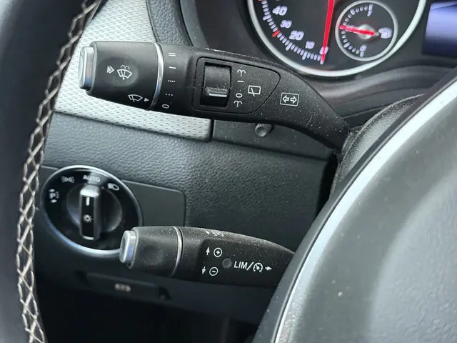 Mercedes-Benz B-Klasse 180 Urban 2019 Benzine 20