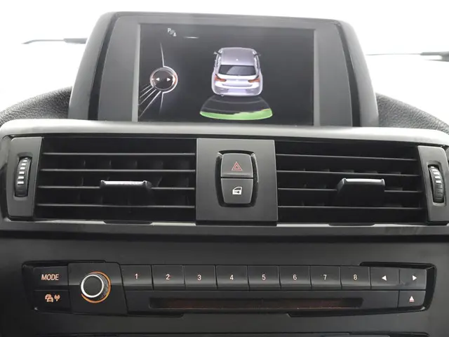BMW 1 Serie 116i Business Limited Edition 2012 Benzine 12