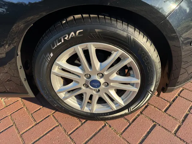 Ford Focus 1.0 EcoBoost Lease Titanium 2012 Benzine 9