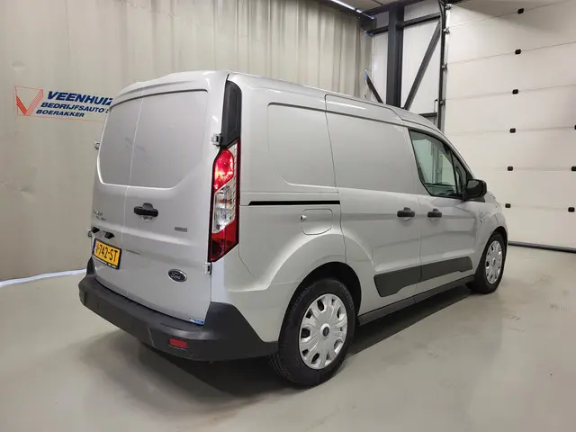 Ford Transit Connect 1.5EcoBlue 100pk Euro 6! 2018 Diesel 3