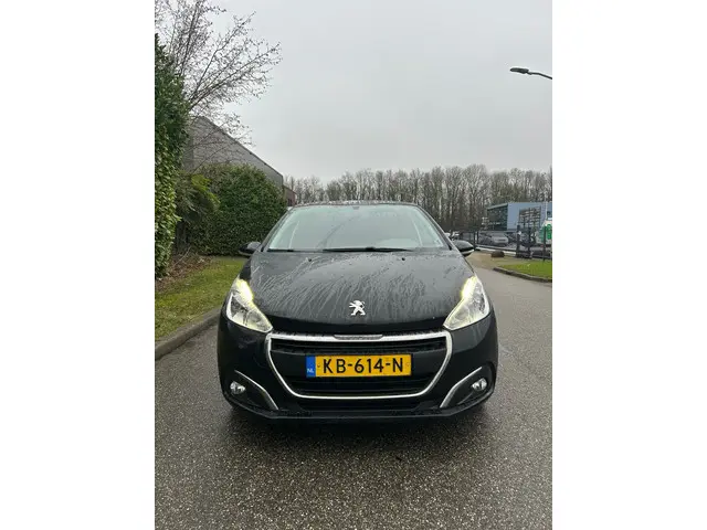 Peugeot 208 2