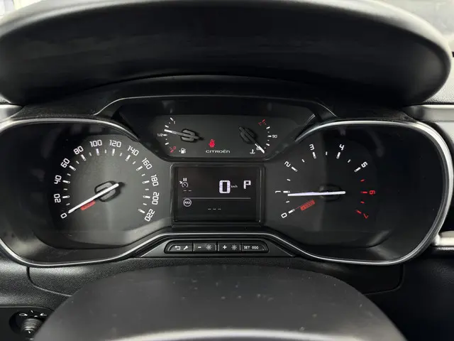 Citroën C3 1.2 PureTech S&S Shine 2018 Benzine 12