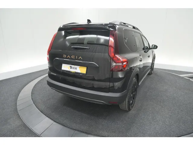 Dacia Jogger TCe 110 Extreme 2025 Benzine 68
