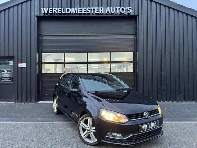 Volkswagen Polo 1.2 TSI Highline 2016 Benzine 23