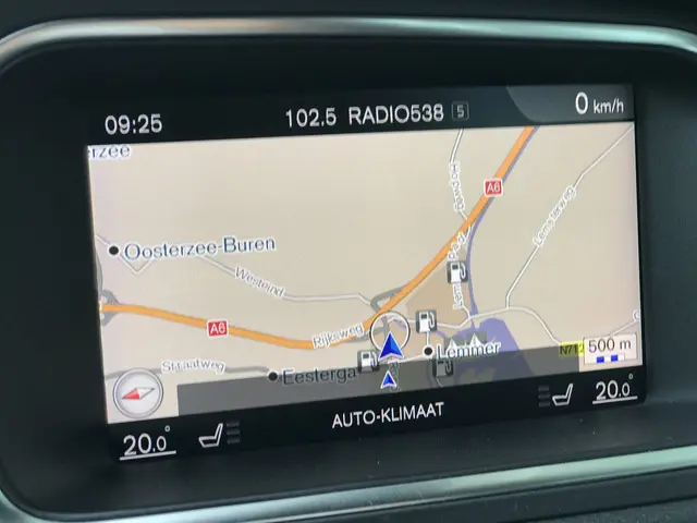 Volvo V40 1.5 T3 Momentum Automaat 2018 Benzine 17