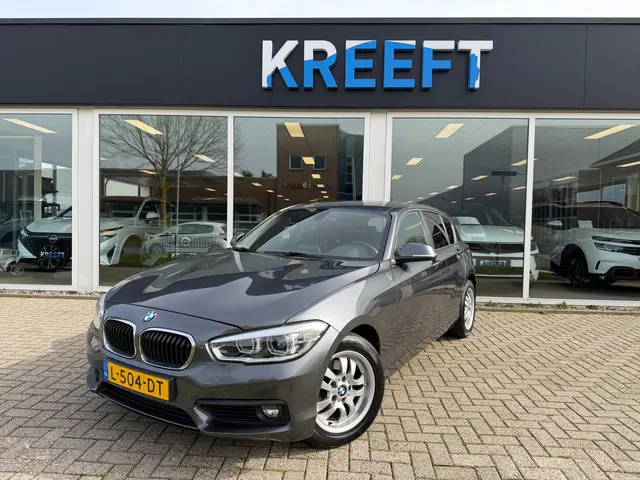 BMW 1 Serie 118i Executive 2018 Benzine