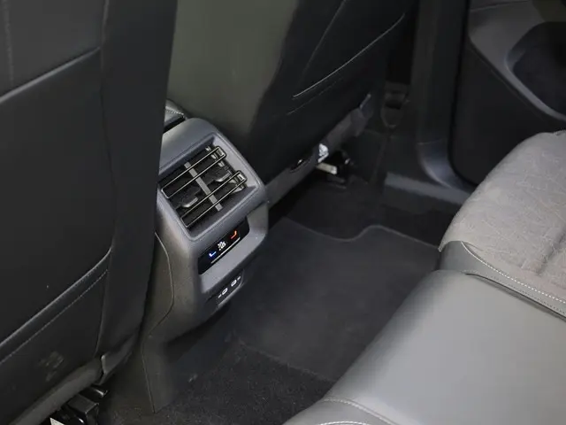 Volkswagen Tiguan 1.5eTSI/130PK Life DSG 2024 Benzine 23
