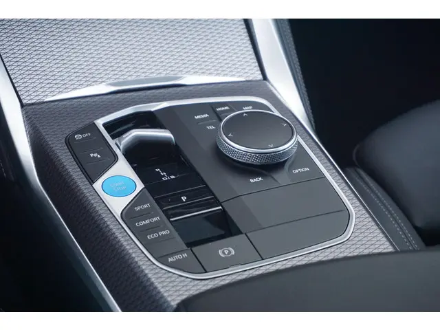 BMW i4 eDrive35 2025 Elektrisch 18