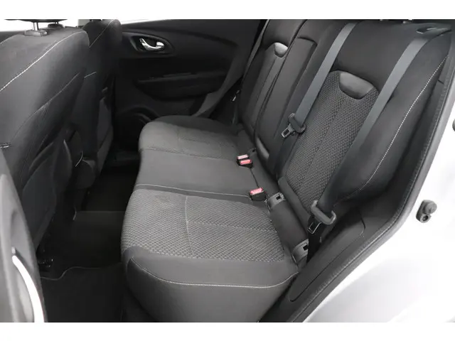 Renault Kadjar TCe 130 EDC Limited 2017 Benzine 9