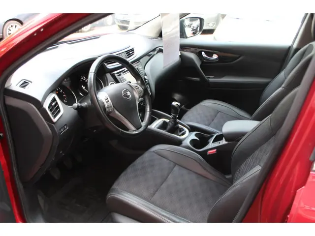 Nissan QASHQAI 1.2 Connect Edition 2015 Benzine 8