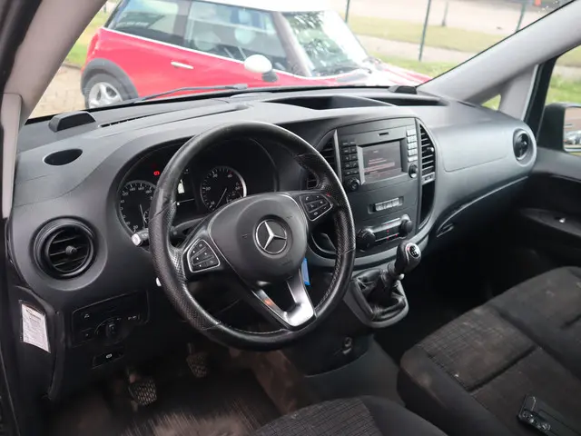 Mercedes-Benz Vito 116 CDI Lang 2019 Diesel 8