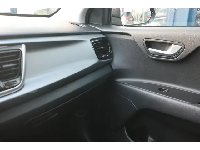 Kia Rio 1.0 T-GDi MHEV DynamicPlusLine 2021 Benzine 28