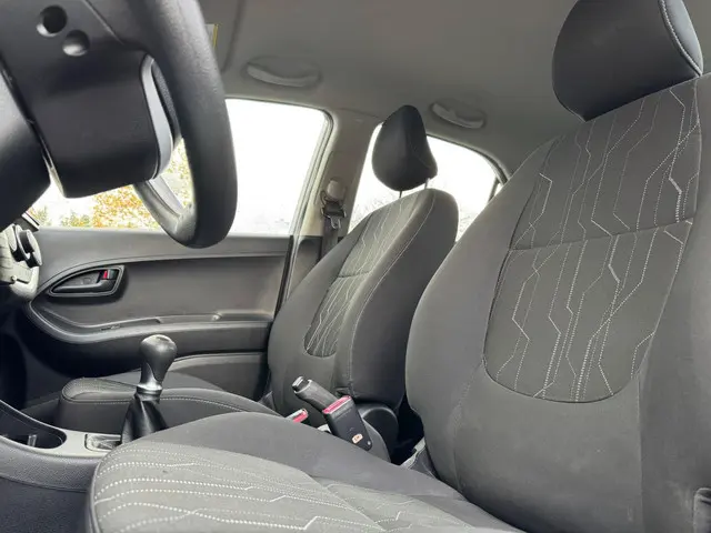 Kia Picanto 1.0 CVVT ISG Plus Pack 2013 Benzine 6