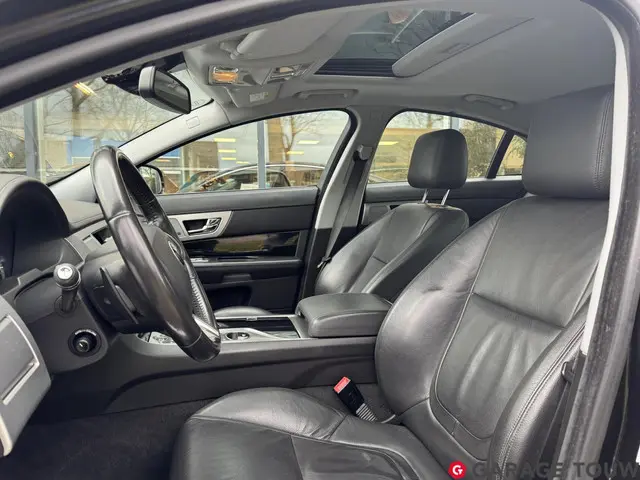 Jaguar XF 3.0 V6 SC 340PK 2014 Benzine 14
